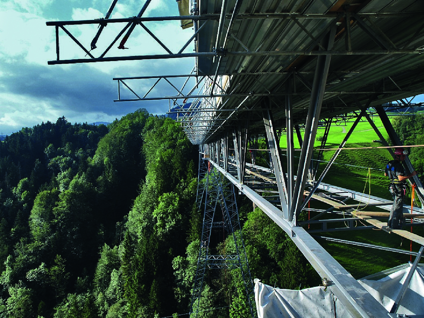 Korrosionsschutzarbeiten im Freikletterverfahren