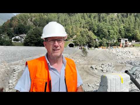 Preview image for the video "Wiederaufbau Bondo August 2023. Gianfranco Bronzini erklärt das Projekt".