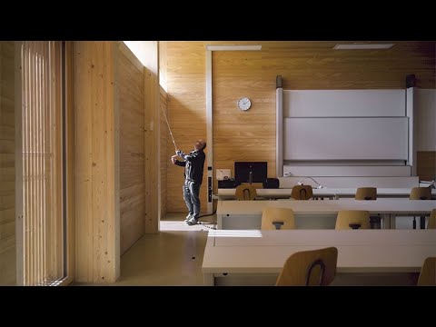 Preview image for the video "Holzbau Revisited: Landwirtschaftliches Zentrum St. Gallen in Salez".