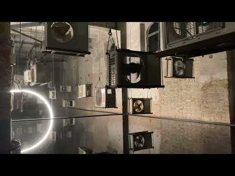 Preview image for the video "Architekturbiennale-2025-Arsenale-Transsolar".