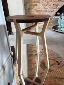 Hocker «Affi» von iternoitaliano Hocker «Affi» von iternoitaliano