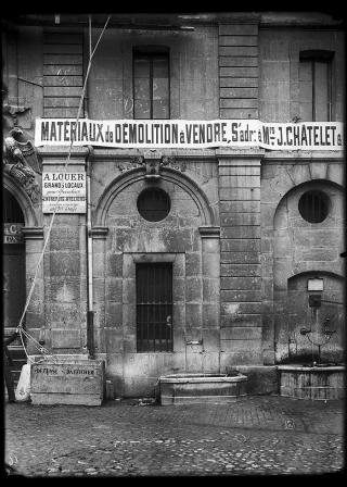 Démolition du grenier de Rive à Genève, 1898 (Fred Boissonnas, BGE – Bibliothèque de Genève)
