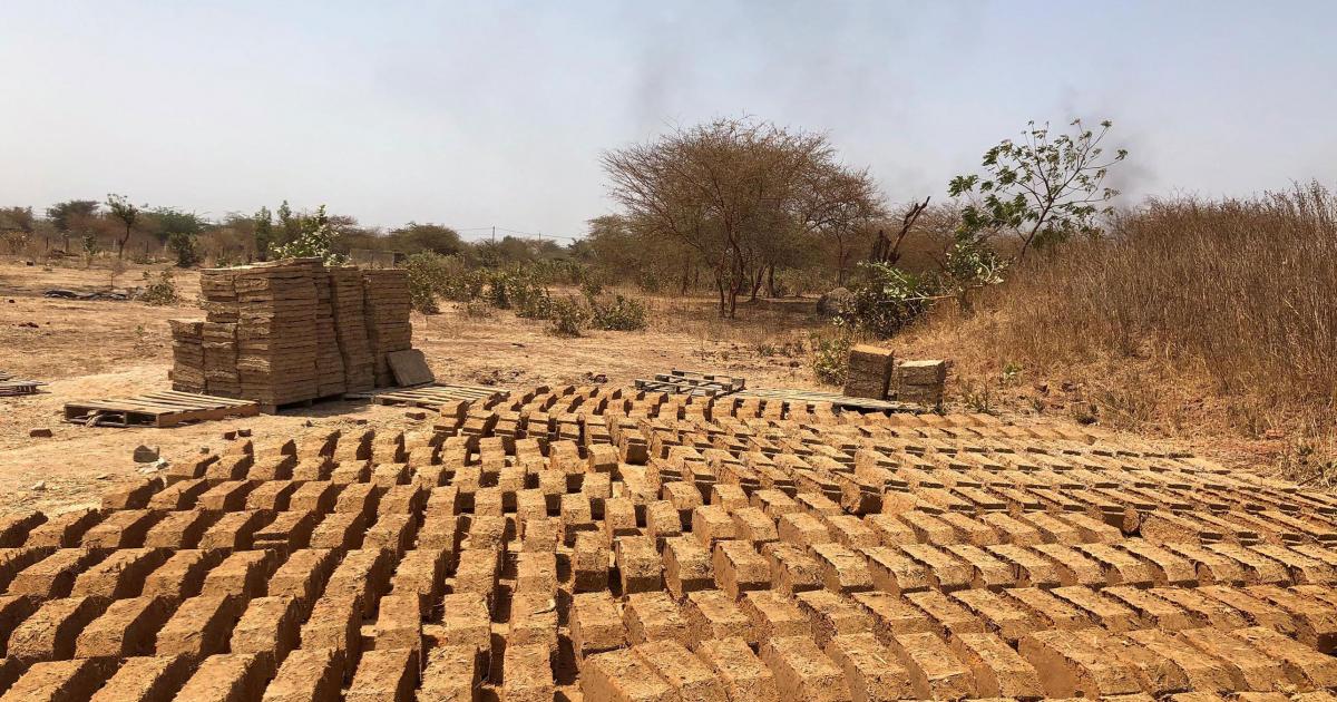 Espazium - (Re)lancer la filière terre au Sénégal