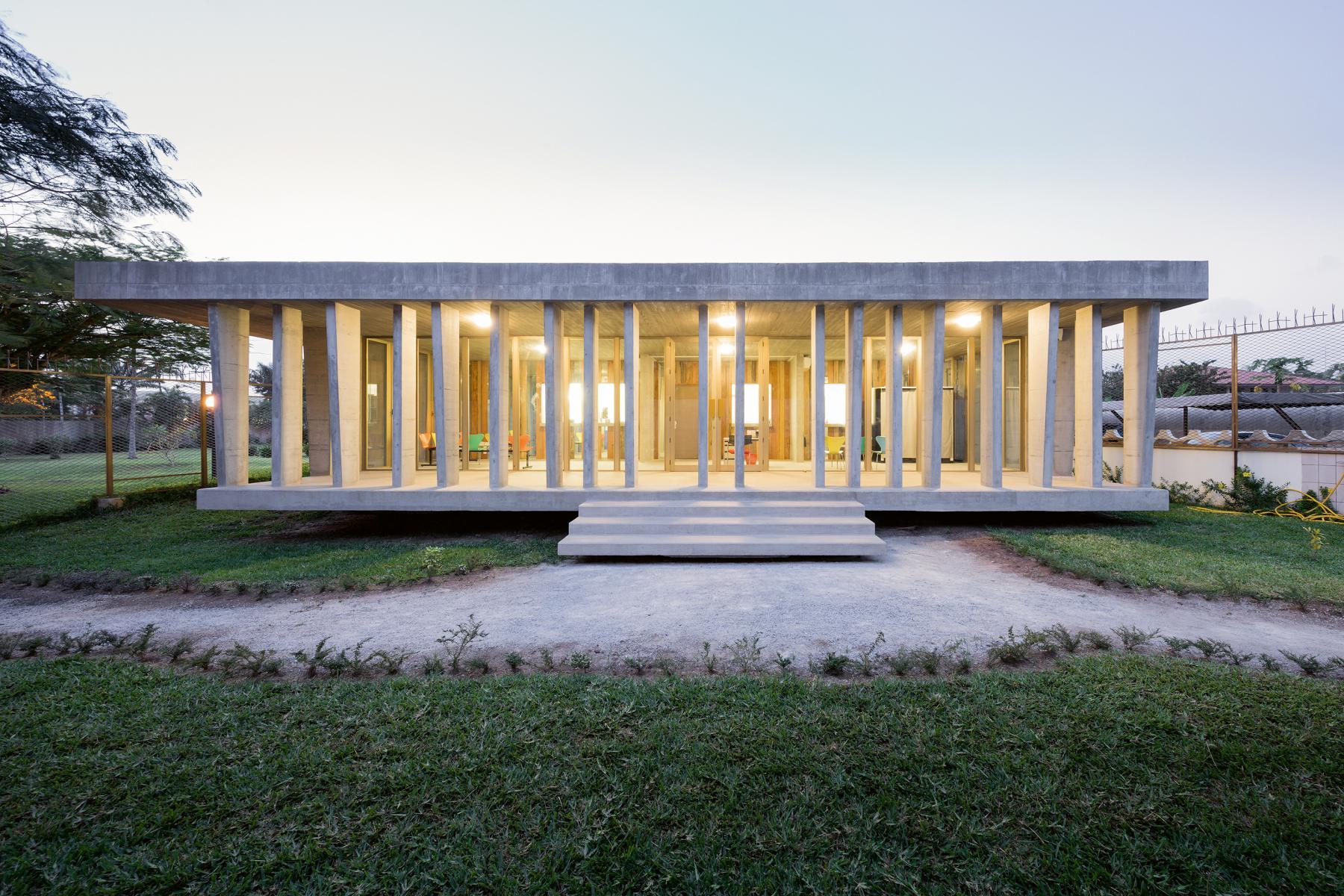 Ambasciata svizzera ad Abidjan. Foto Iwan Baan Ambasciata svizzera ad Abidjan. Foto Iwan Baan