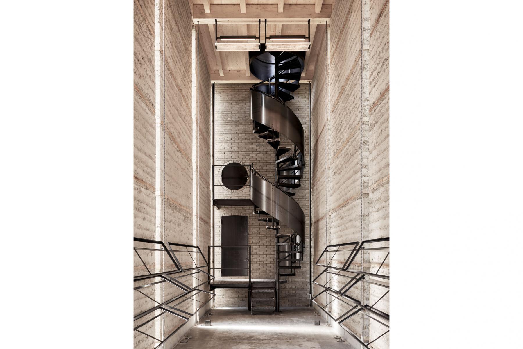Video- und Klanginstallation «From Clay to Fire», Cham, 16. Juli bis 23. Oktober 2022