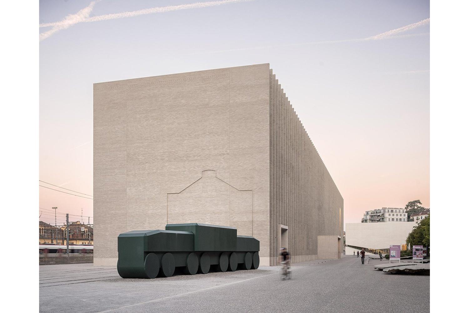 Xavier Veilhan | L’architecture comme contenu, Lausanne. 1er avril 2026