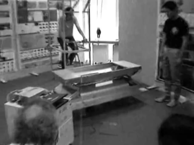 Preview image for the video "Lee box" - Thumbnail.