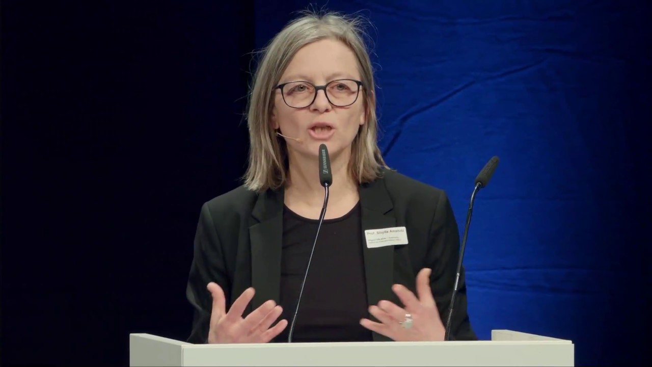 Preview image for the video "YouTube Video (WczCjNwqZfE)" - Thumbnail.